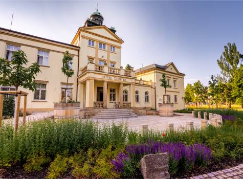 Hotel Zámeček - Zámeček